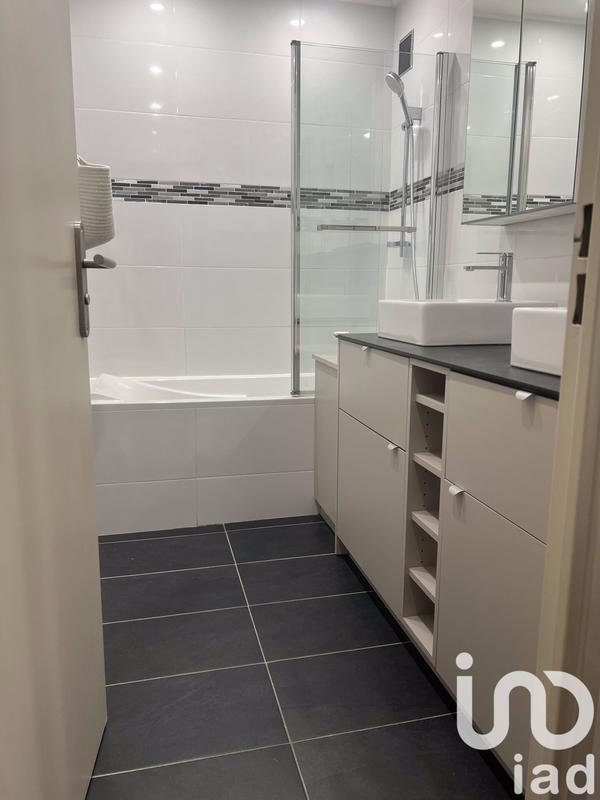 Appartement - 86 m² - 4 pièces