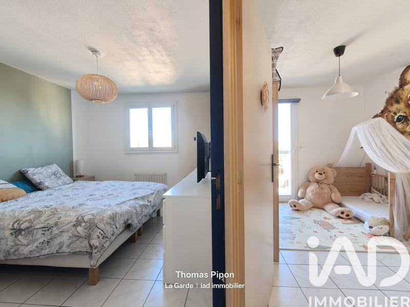 Appartement - 77 m² - 4 pièces