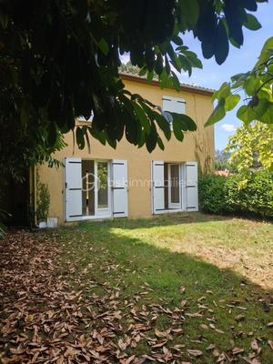 Maison de ville - 92 m² - 5 pièces