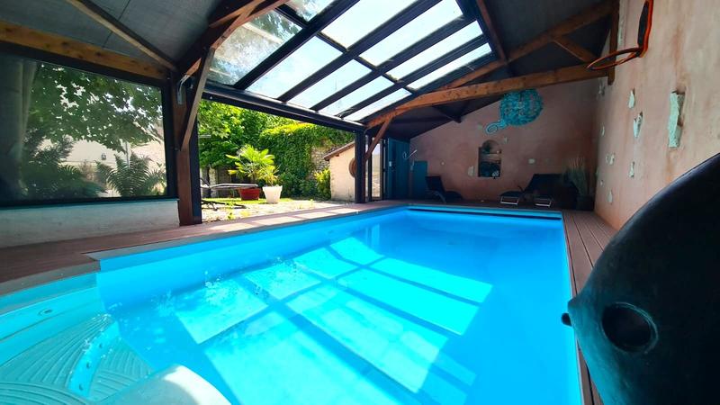 Maison ancienne - 246 m² - 10 pièces