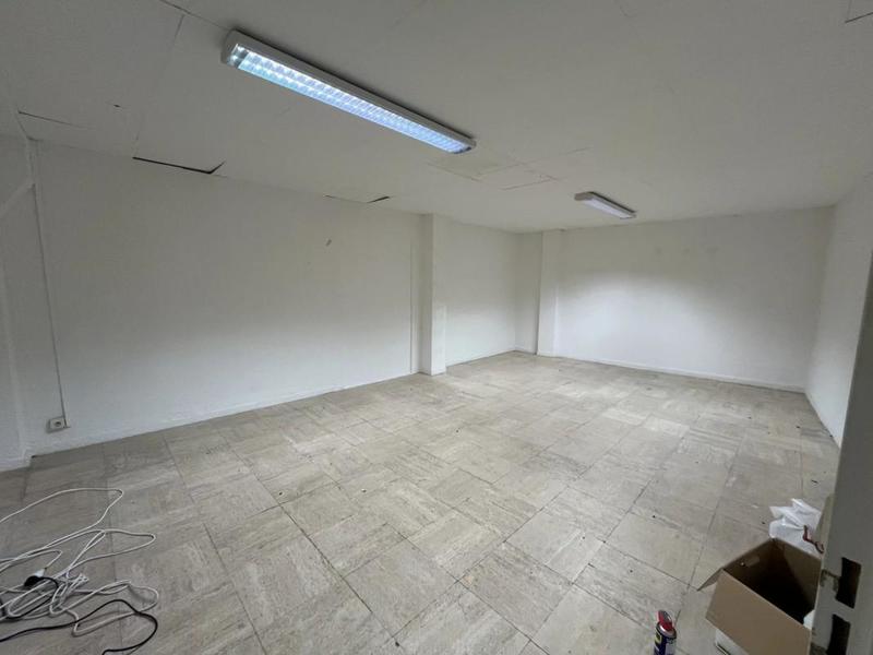 Local commercial - 155 m²