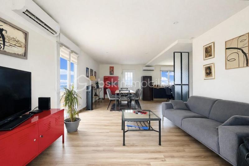 Maison - 104 m² - 4 pièces