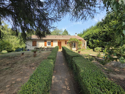 Maison - 98 m² - 5 pièces