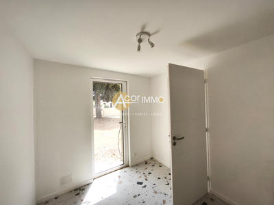 Maison - 93 m² - 4 pièces