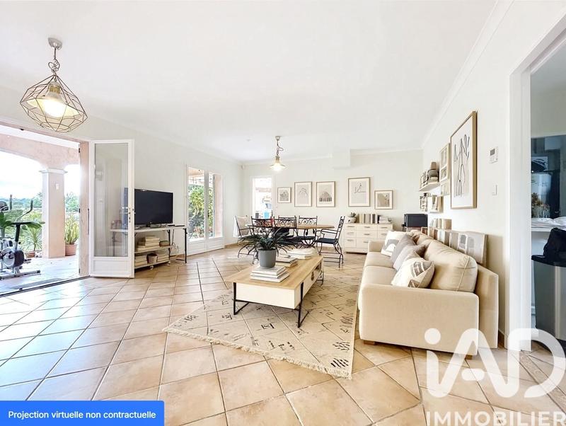 Maison - 118 m² - 4 pièces