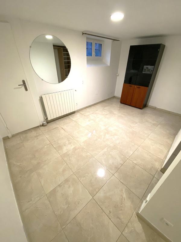 Maison - 210 m² - 6 pièces