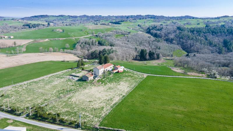 Propriété - 180 m² - 4 pièces