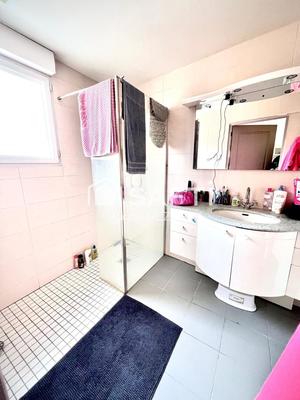 Maison - 140 m² - 7 pièces