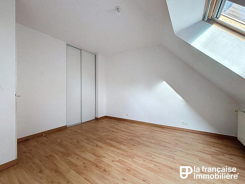 Maison - 130 m² - 8 pièces