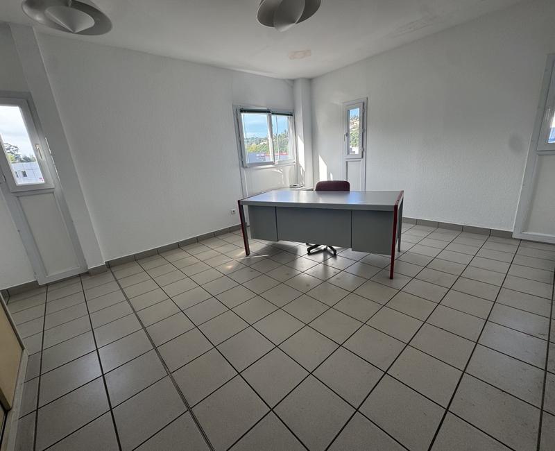 Local commercial - 350 m²