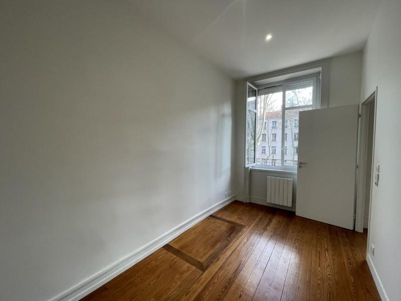 Appartement - 58 m² - 2 pièces