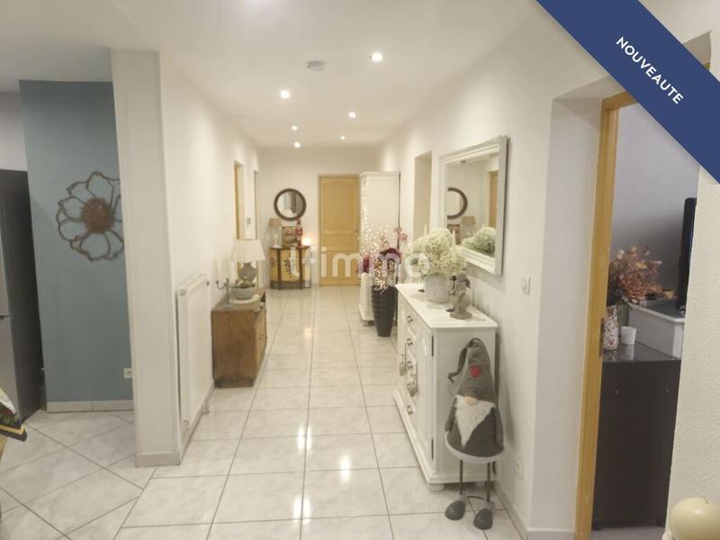 Appartement - 155 m² - 5 pièces