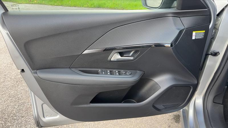 Peugeot 208 1.2 Puretech 100 Allure