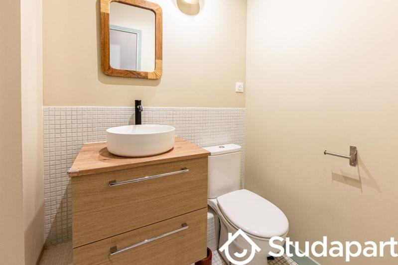 Chambre - 12 m² - 1 pièce