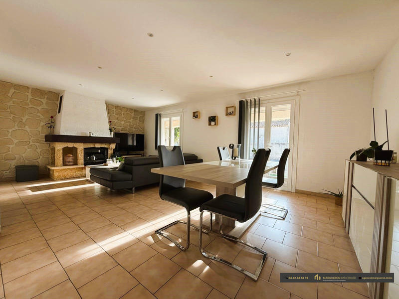 Maison - 93 m² - 4 pièces