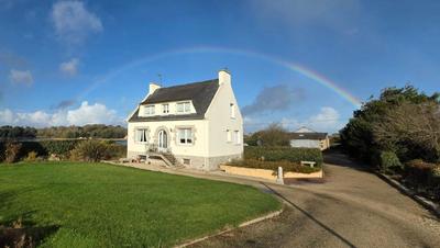 Maison traditionnelle - 105 m² - 5 pièces