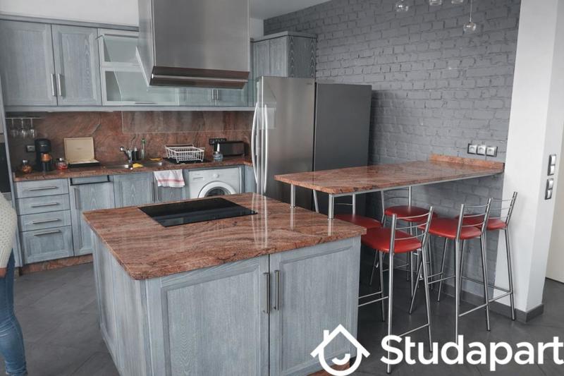 Chambre - 9 m² - 1 pièce