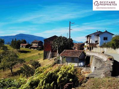 Maison - 161 m² - 8 pièces