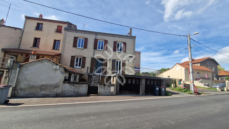 Maison - 94 m² - 4 pièces