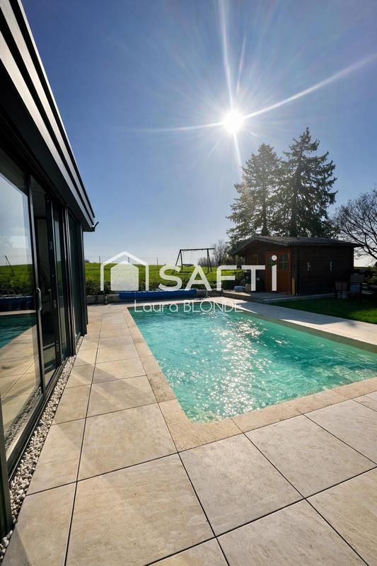 Maison - 145 m² - 6 pièces