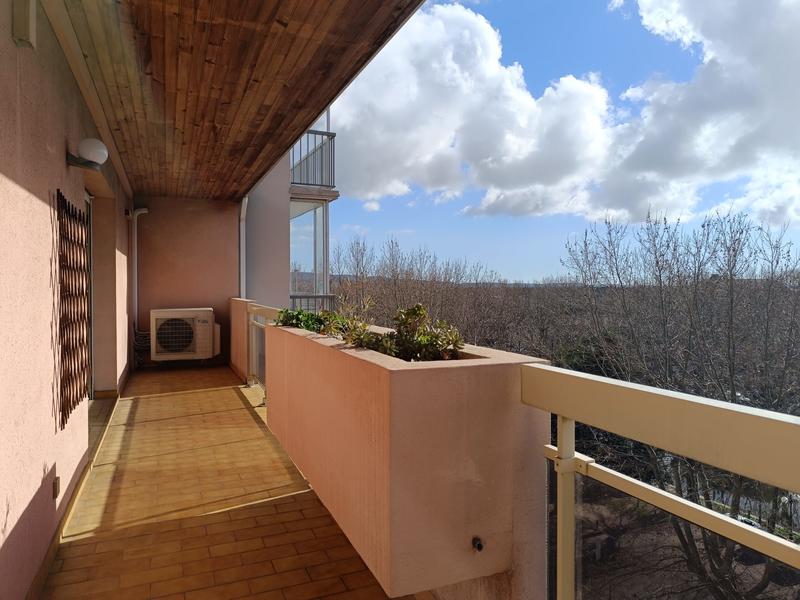 Appartement - 101 m² - 4 pièces