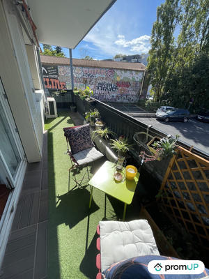 Appartement - 93 m² - 6 pièces