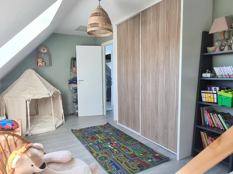 Maison - 122 m² - 6 pièces