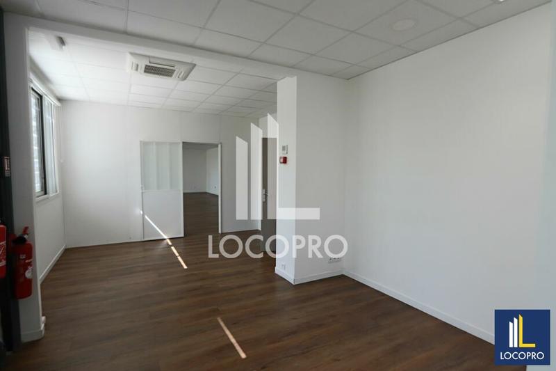 Local d'activité / Entrepôt - 2 513 m²