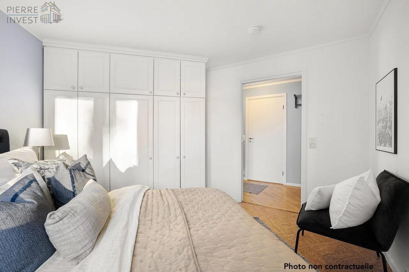 Appartement - 96 m² - 5 pièces