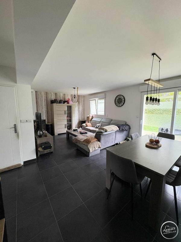 Maison - 77 m² - 4 pièces