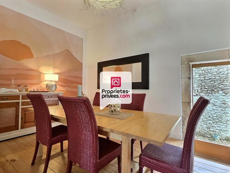 Maison - 152 m² - 6 pièces