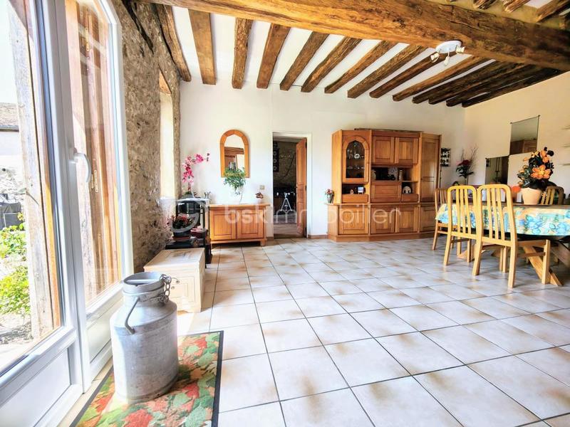 Corps de ferme - 296 m² - 15 pièces