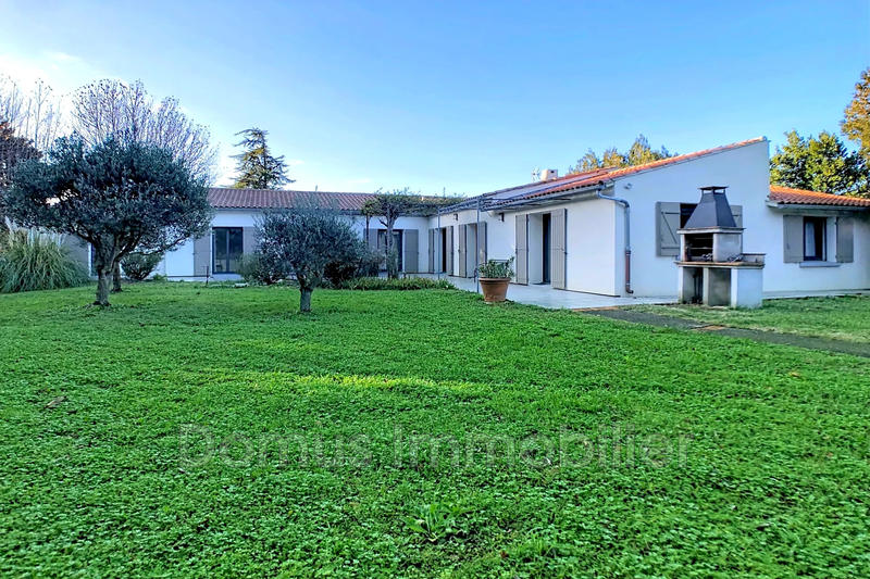 Maison - 188 m² - 8 pièces