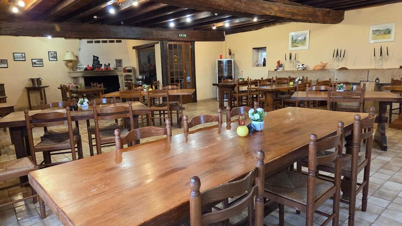 Propriété - 540 m² - 19 pièces