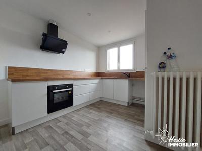 Appartement - 80 m² - 3 pièces