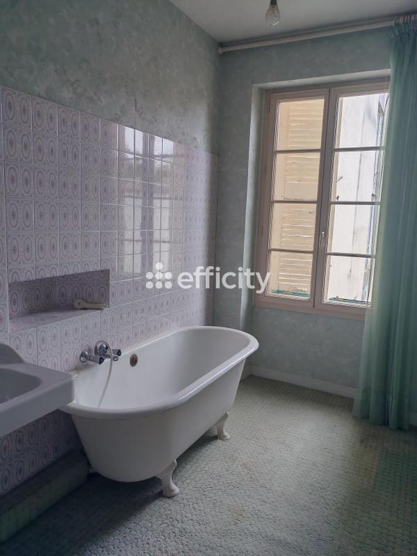 Maison - 178 m² - 6 pièces