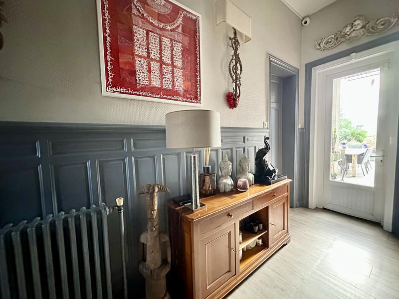 Maison - 200 m² - 6 pièces