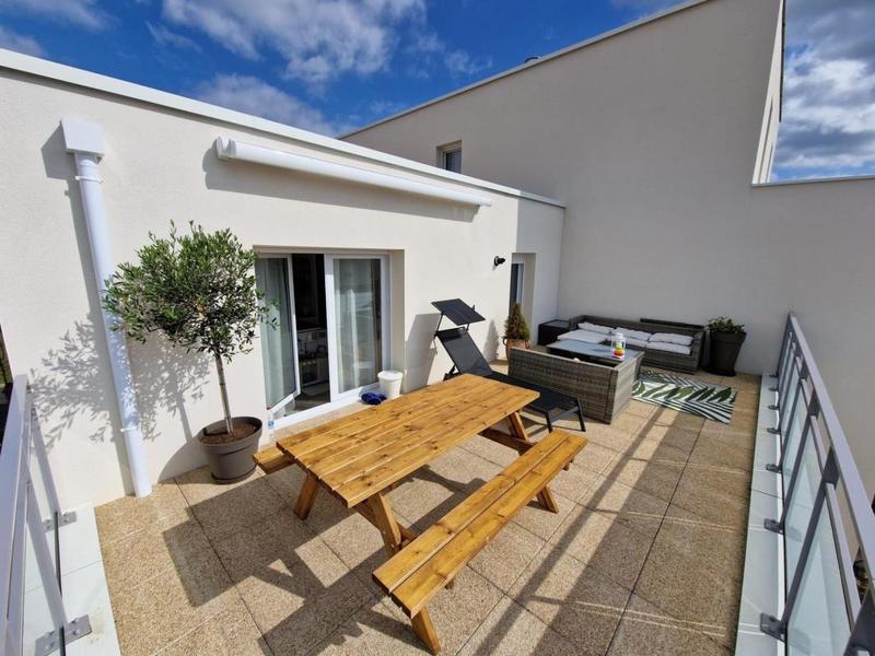 Appartement - 86 m² - 4 pièces