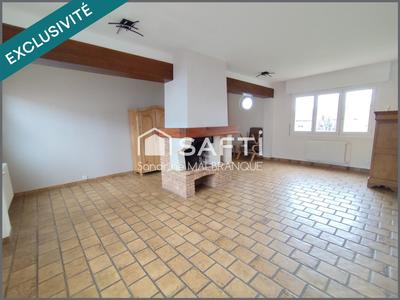 Maison - 90 m² - 5 pièces