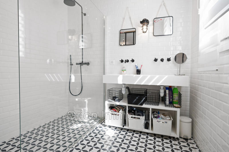 Appartement - 103 m² - 4 pièces