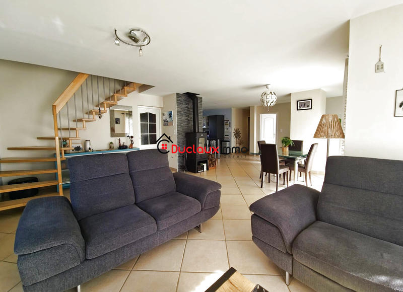 Maison - 135 m² - 6 pièces