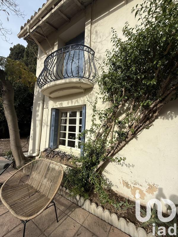 Maison - 405 m² - 17 pièces