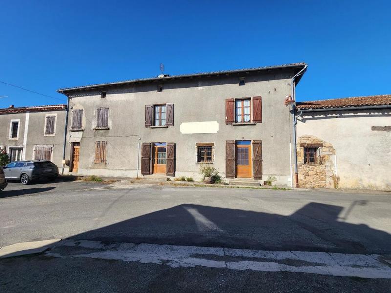 Maison - 140 m² - 5 pièces