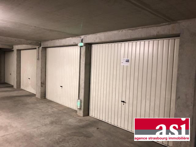 Parking / Garage - 12 m²