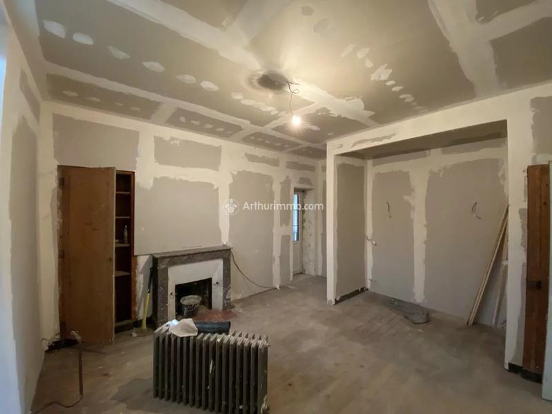 Maison - 227 m² - 7 pièces