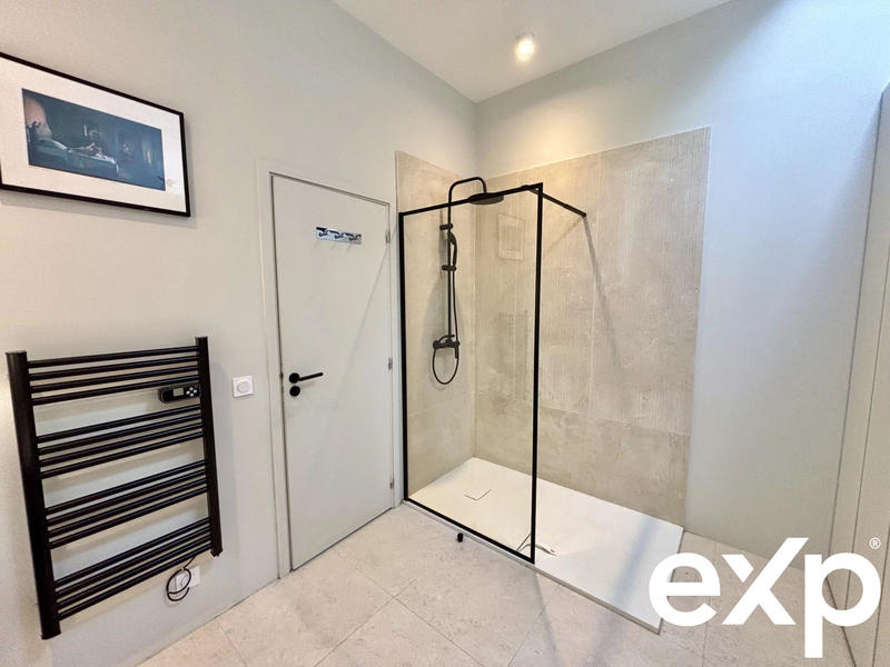 Appartement - 127 m² - 4 pièces