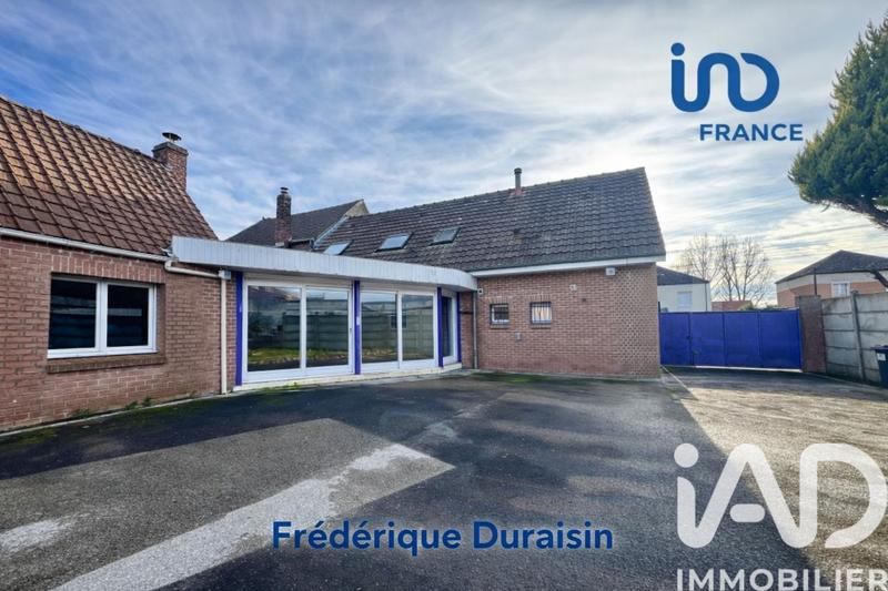 Maison - 240 m² - 10 pièces