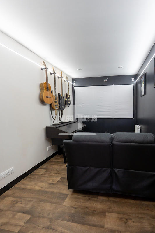 Maison - 117 m² - 6 pièces