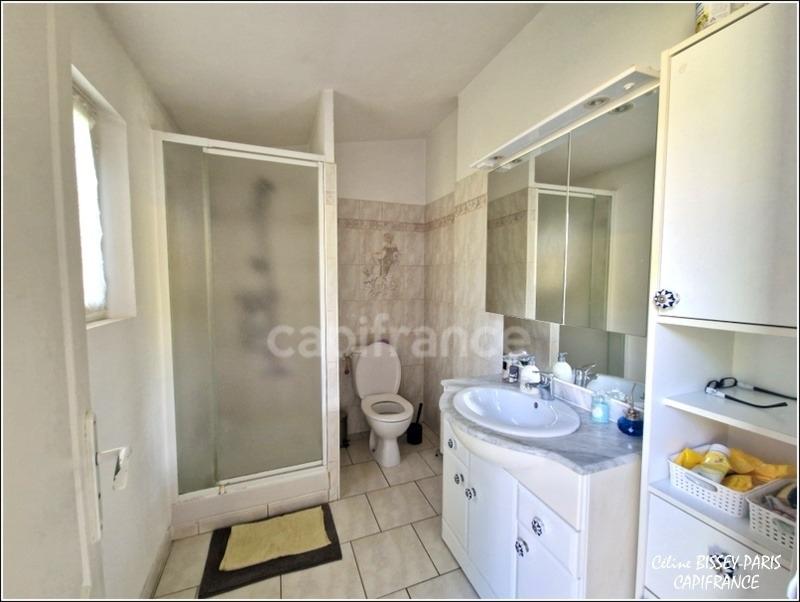 Maison - 208 m² - 7 pièces