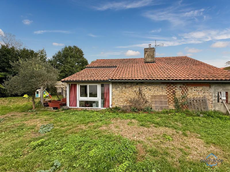 Maison - 113 m² - 4 pièces